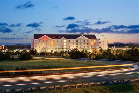 The Best Hotels with Free Breakfast in Ashburn, VA from $89